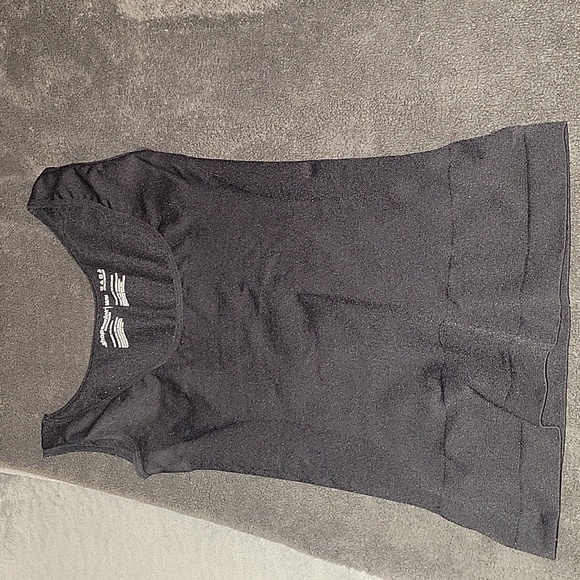 Shapermint Essentials Compression Tank - Picture 2 of 5